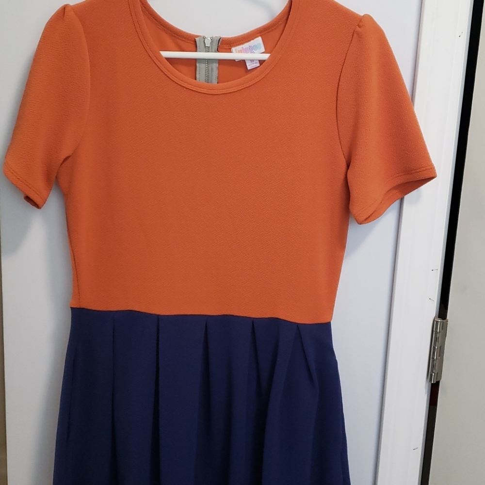 Lularoe Nicole, Size Medium